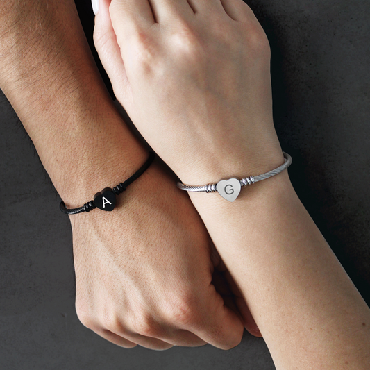 kit 2 pulseras corazón