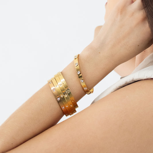 nativity scene bracelet