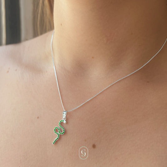 collar serpiente (plata de ley 925)