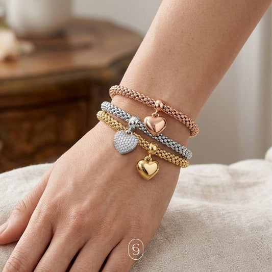 set 3 pulseras corazón chic