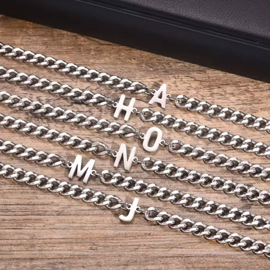 kit 2 pulsera barbada con letra